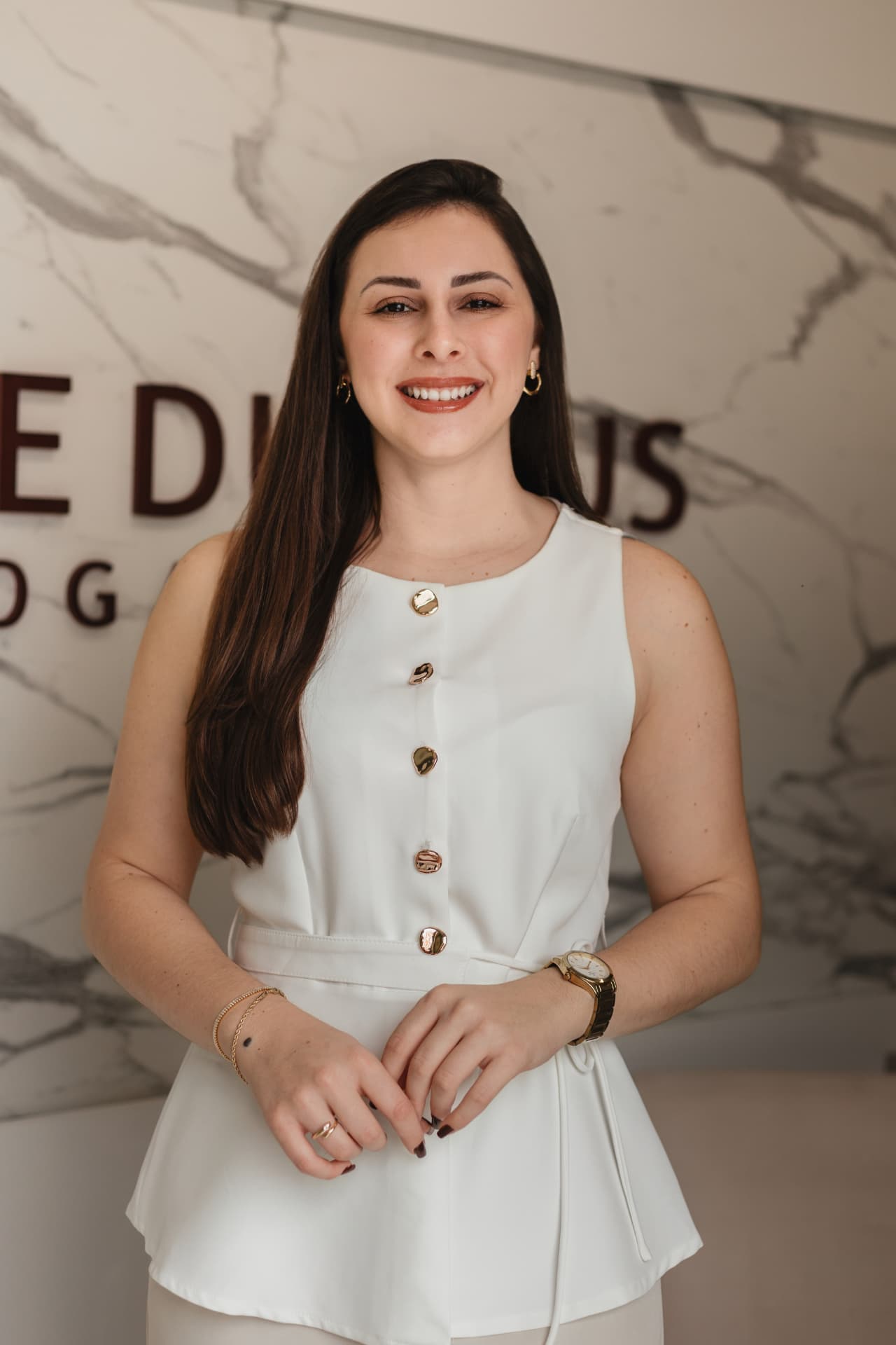 Retrato profissional de Natacha Andreolli, Associada do Debiasi e Dullius Advogados